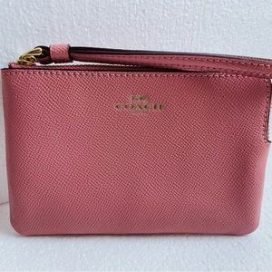 NWT Coach Crossgrain Leather Corner Zip Wristlet Change Bag/wallet. Lightblush.